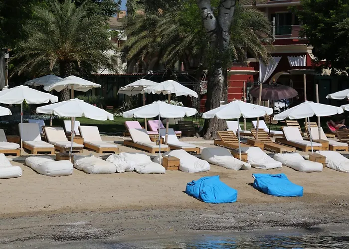 Orfeas House Corfu * Corfu (city)